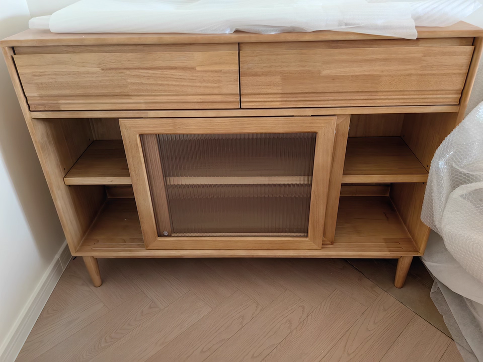 Nuona Solid wood sideboard