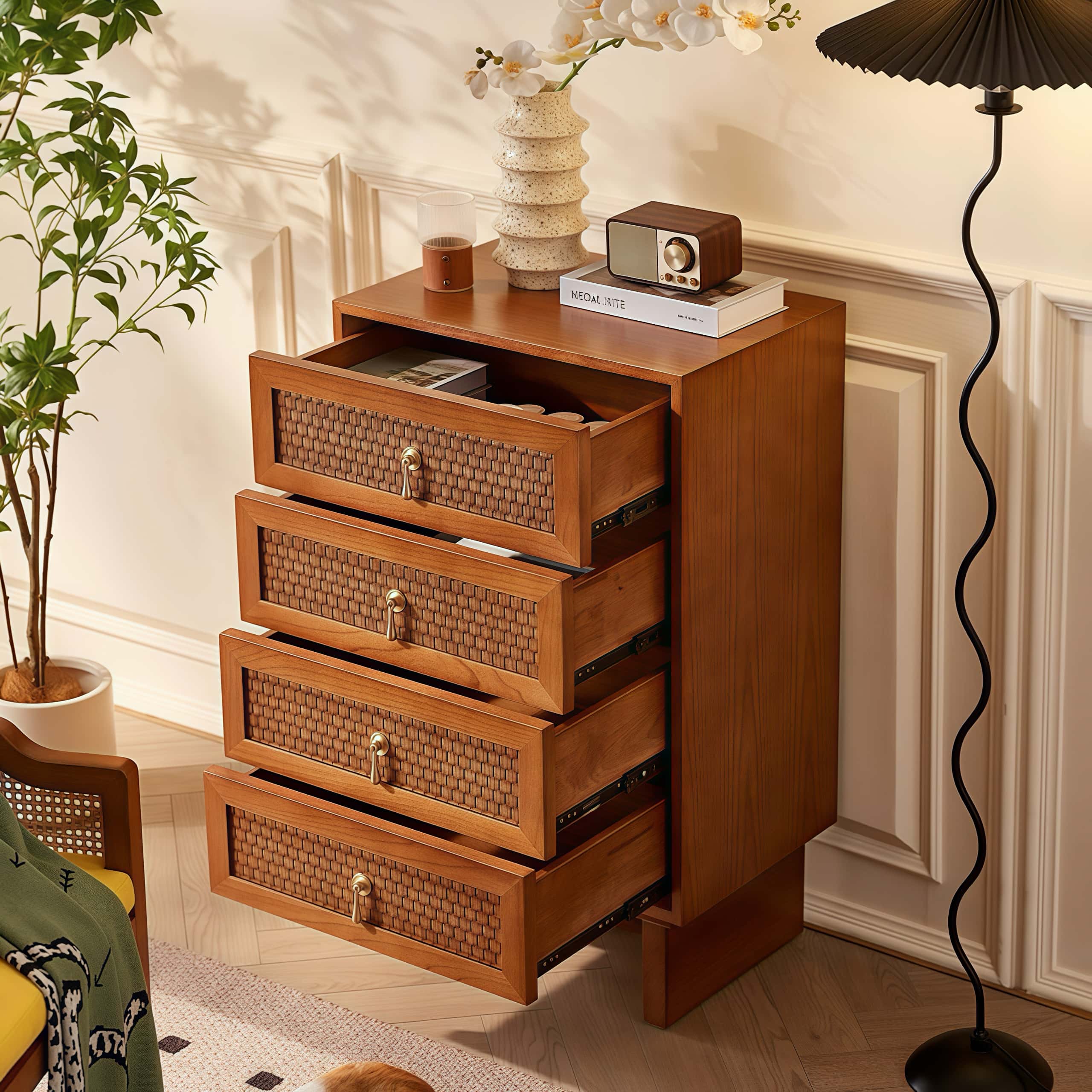 Sylanx Solid wood chest of drawers