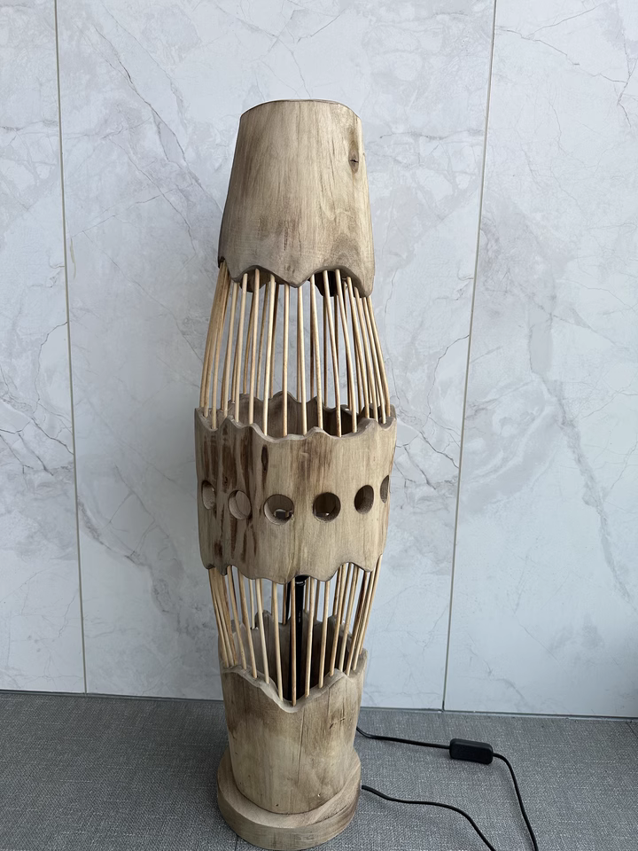 Danire Solid wood floor lamp