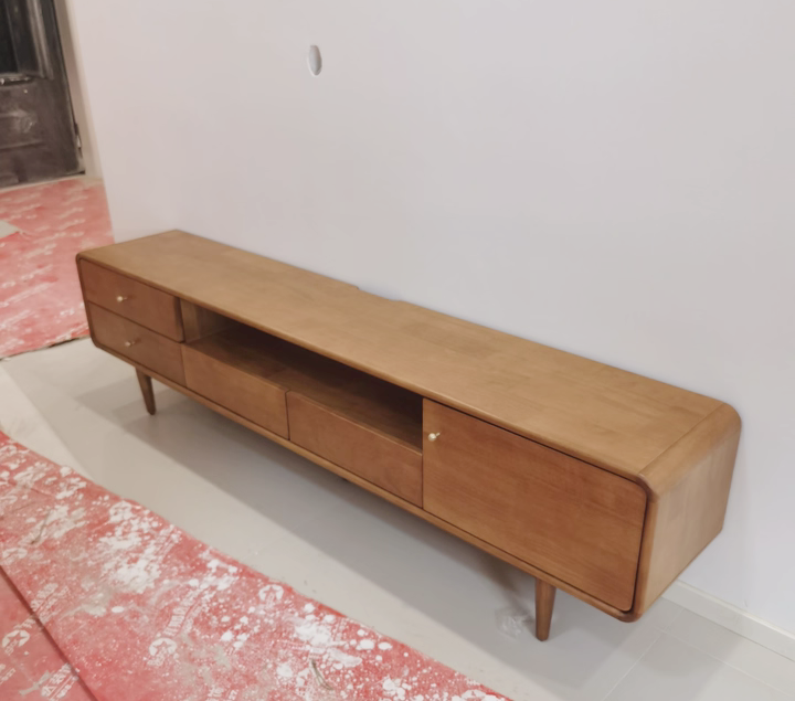 Derro Solid wood TV cabinet