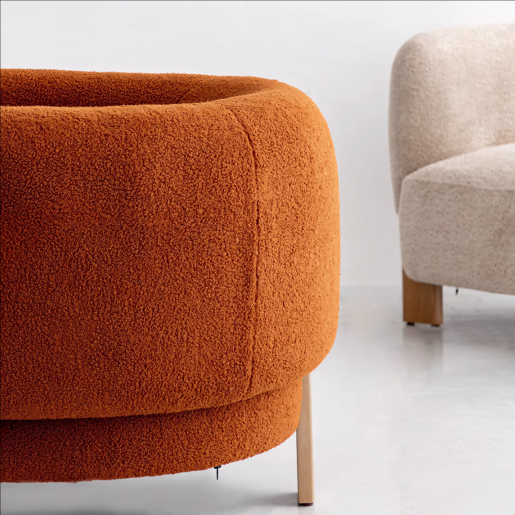 Vadra Fabric single sofa