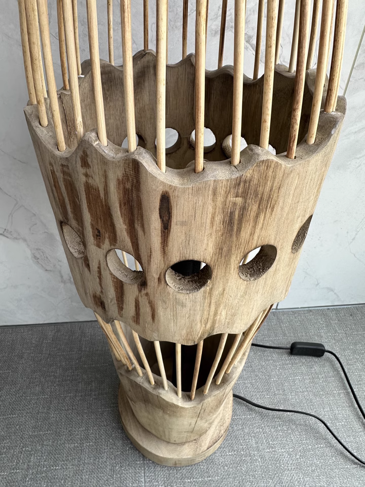 Danire Solid wood floor lamp