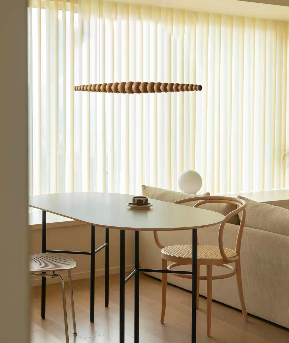 Drines Solid wood  beads pendant light