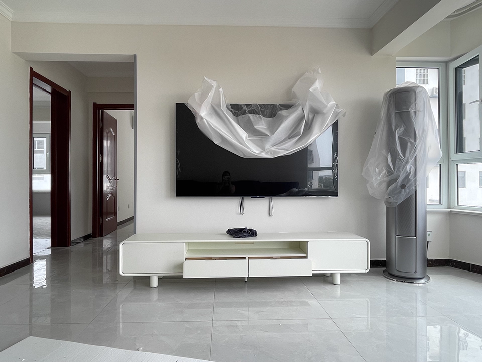 Arrivo Solid wood TV cabinet