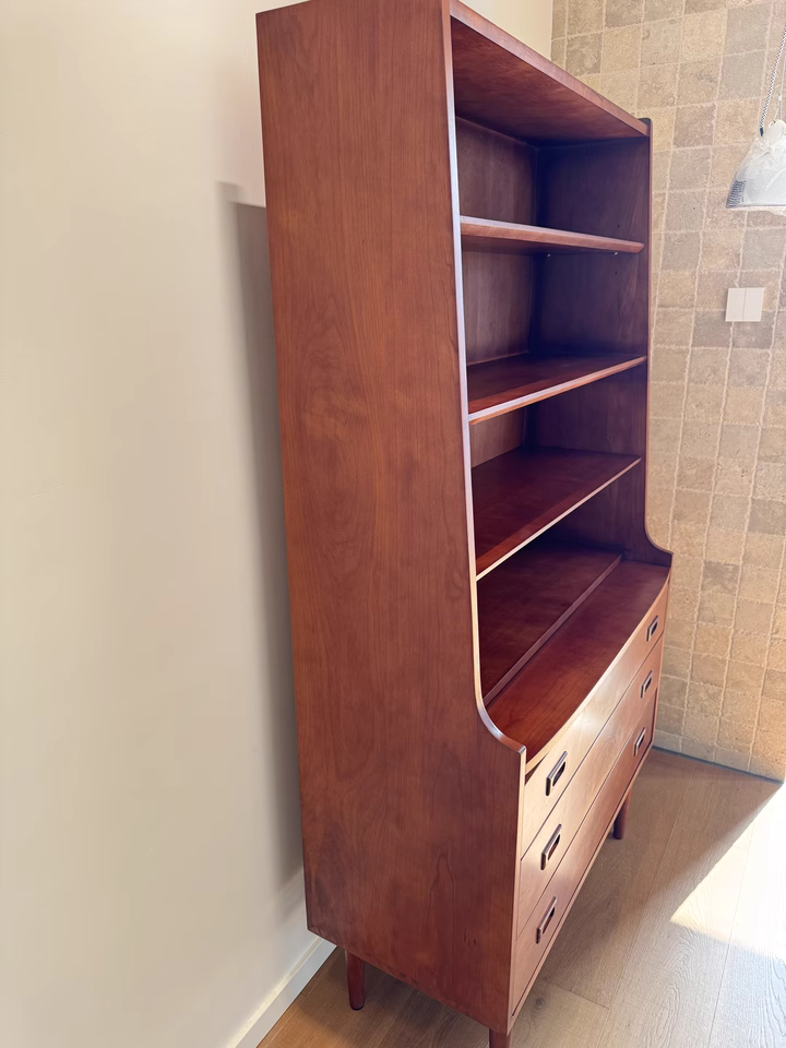 Rethon Solid wood sideboard