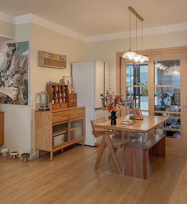 Nuona Solid wood sideboard